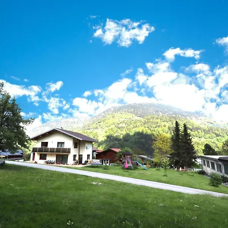 Claudia Фанданс